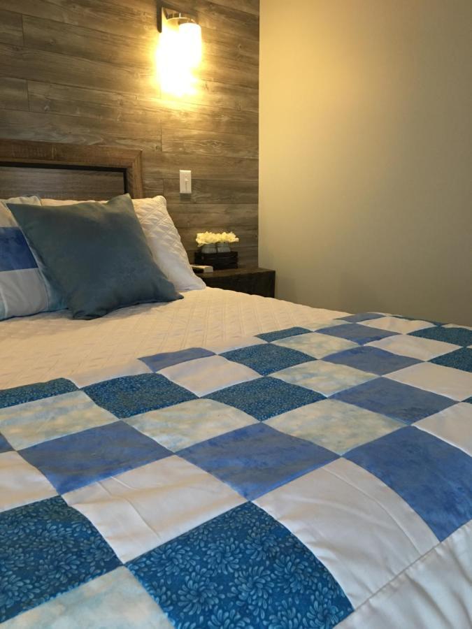 Raleigh Rooms & Taylor'S Crafts Екстер'єр фото