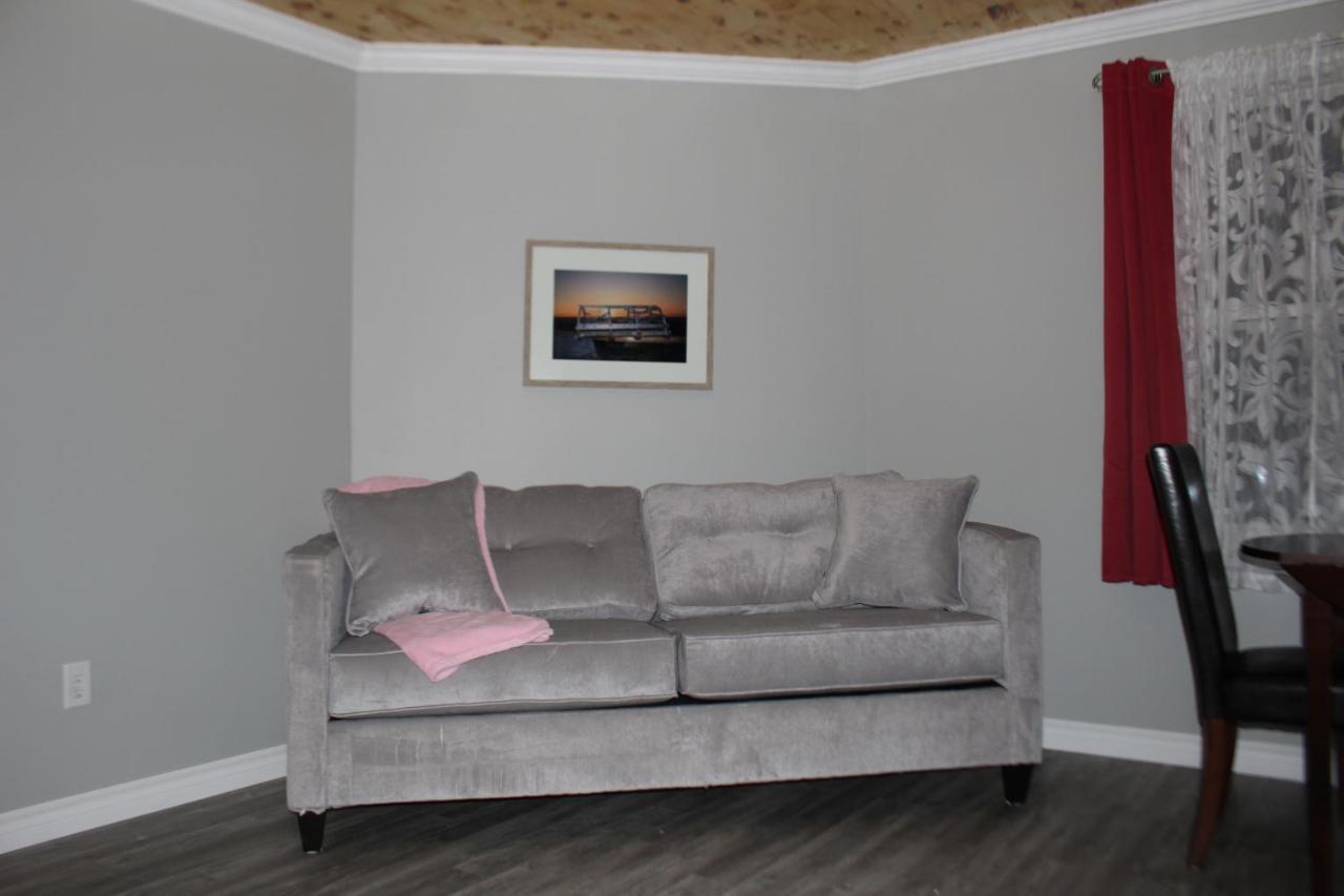 Raleigh Rooms & Taylor'S Crafts Екстер'єр фото
