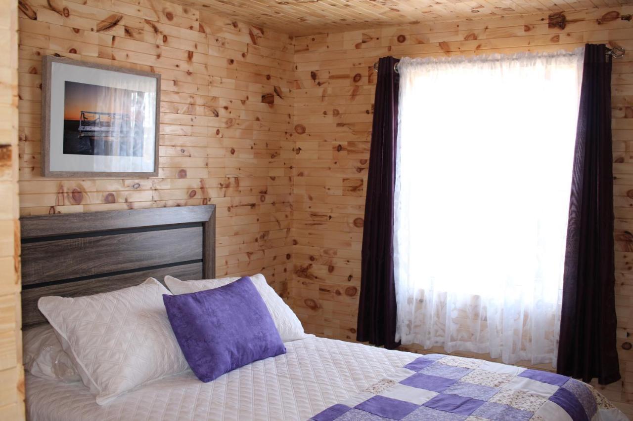 Raleigh Rooms & Taylor'S Crafts Екстер'єр фото