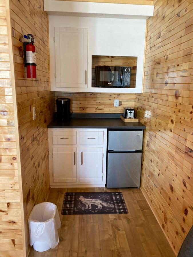 Raleigh Rooms & Taylor'S Crafts Екстер'єр фото