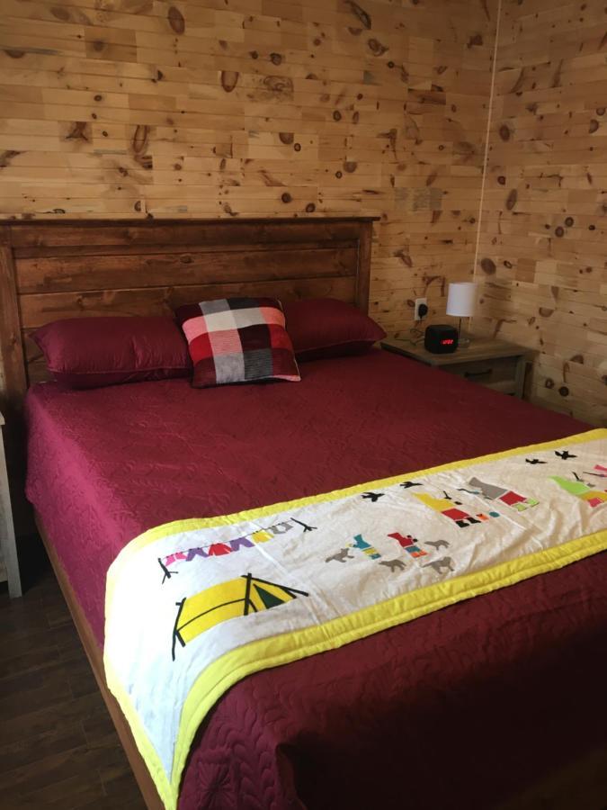 Raleigh Rooms & Taylor'S Crafts Екстер'єр фото